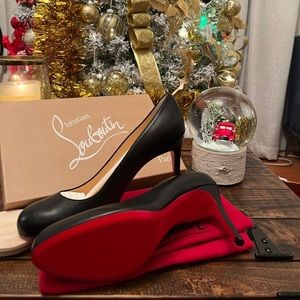 Simple pump Napa Shiny Louboutin